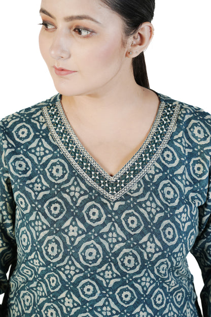 Tatav by Sri Twits Suit